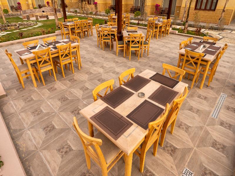 Azad Siwa  Hotel