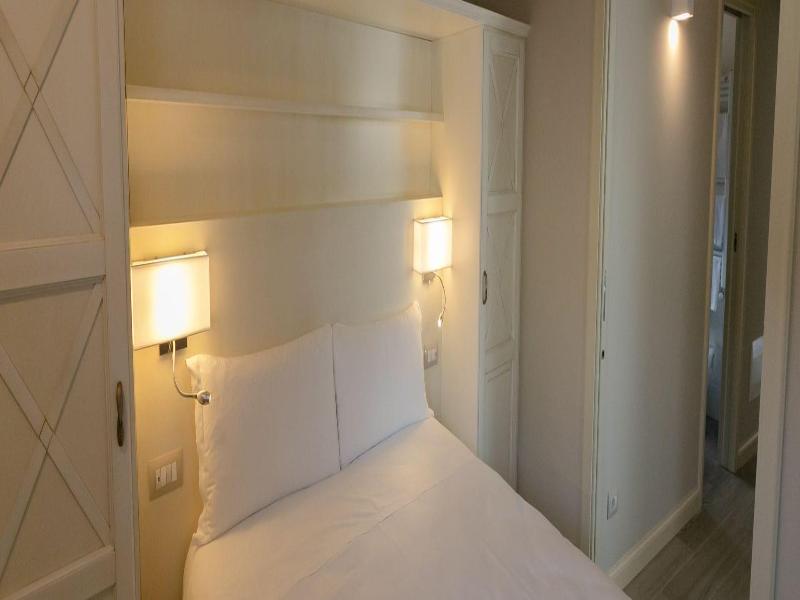 San Lorenzo Apartments image