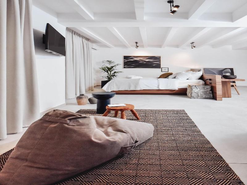 Ikaros Suites image