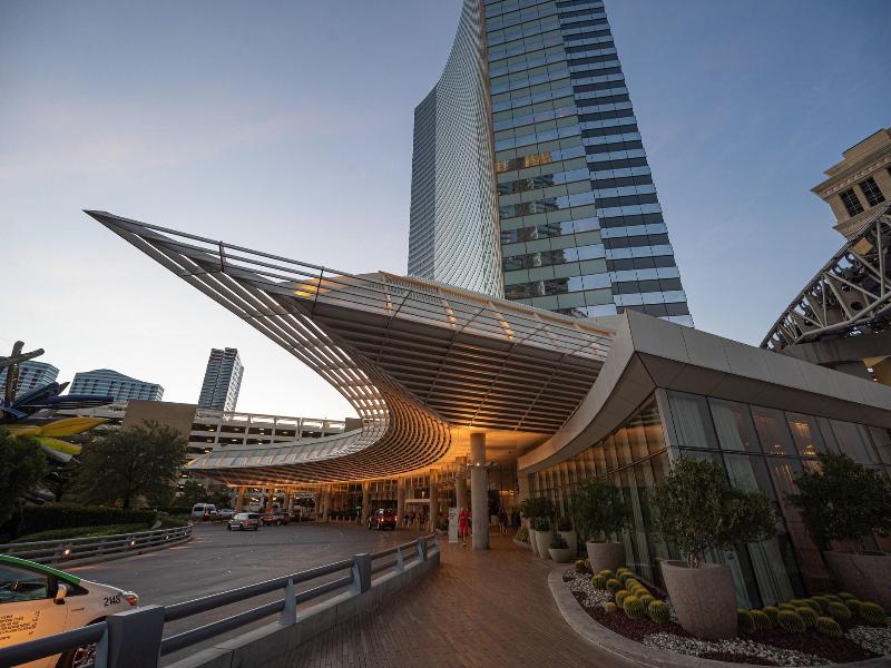 Stripviewsuites At Vdara image