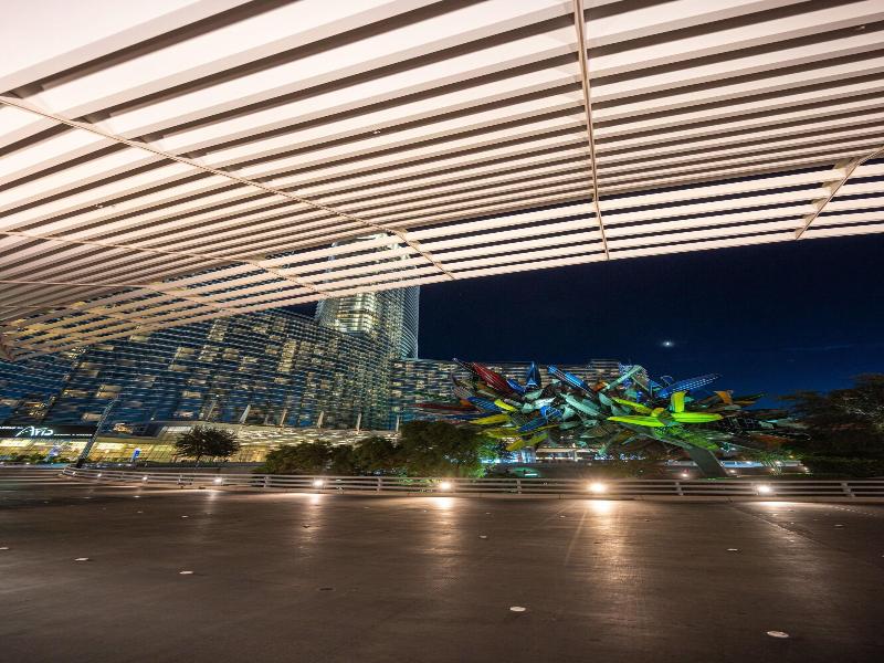 Stripviewsuites At Vdara image