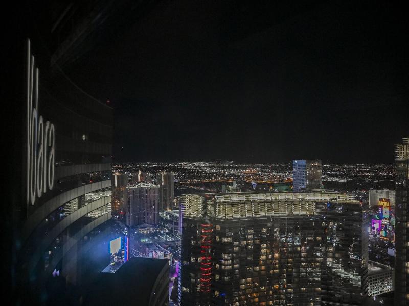 Stripviewsuites At Vdara image