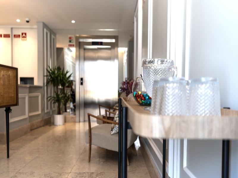 Les Deux Mariettes Apartments & Suites image