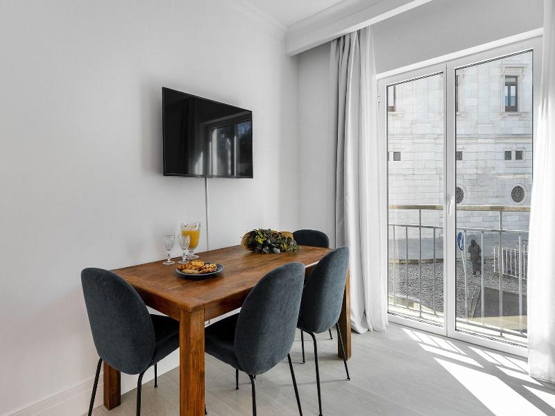 Les Deux Mariettes Apartments & Suites image