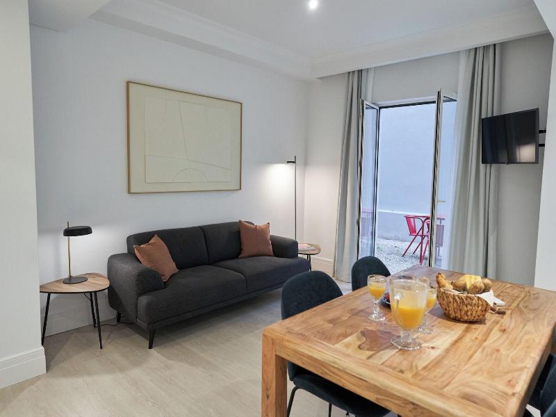 Les Deux Mariettes Apartments & Suites image