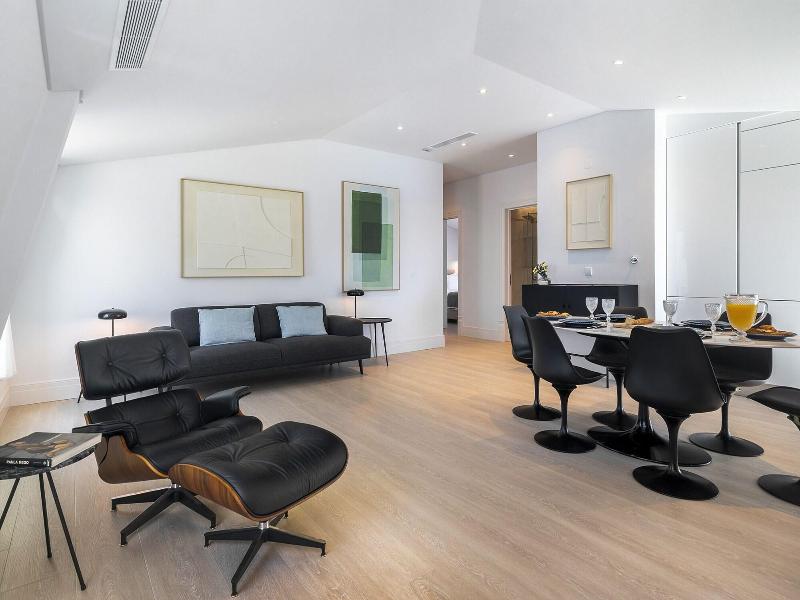 Les Deux Mariettes Apartments & Suites image