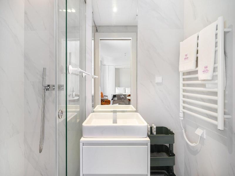 Les Deux Mariettes Apartments & Suites image