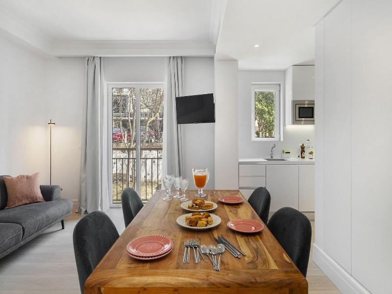 Les Deux Mariettes Apartments & Suites image