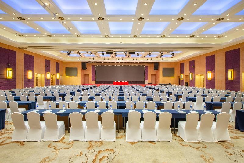 Holiday Inn Changzhou Wujin image