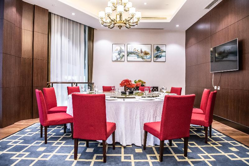 Holiday Inn Changzhou Wujin image