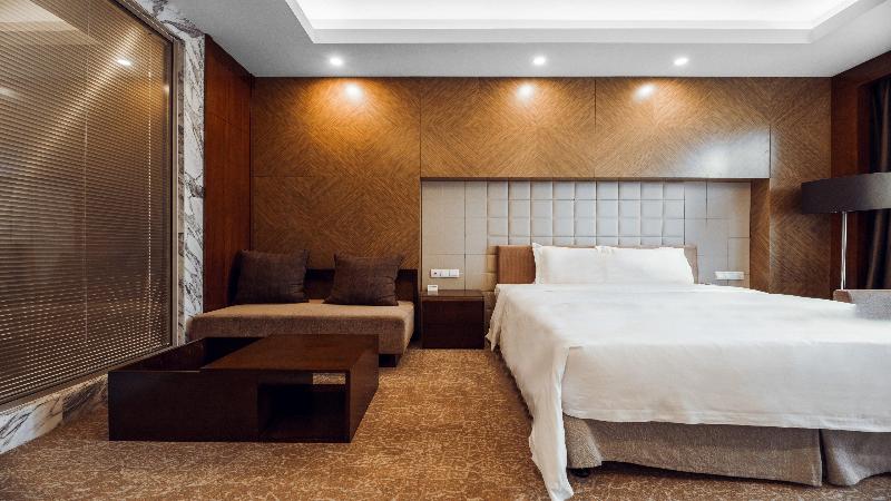 Holiday Inn Changzhou Wujin image