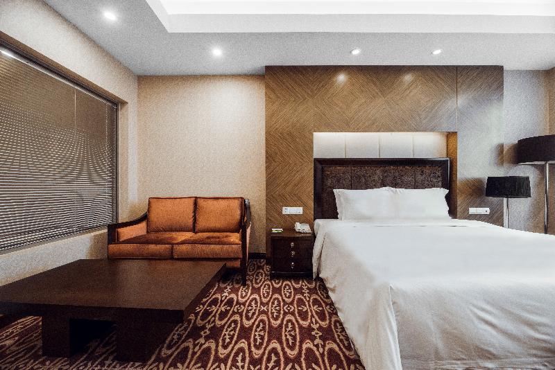 Holiday Inn Changzhou Wujin image