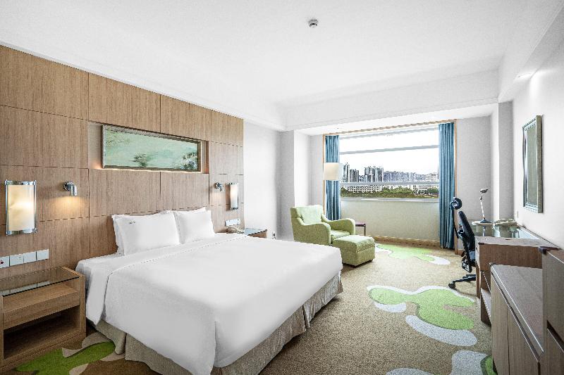 Holiday Inn Changzhou Wujin image