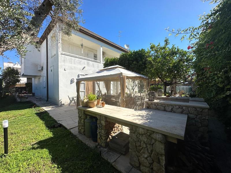 Villa Teresa Maria image