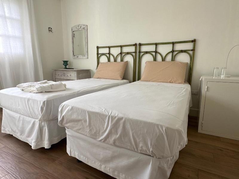 Villa Teresa Maria image