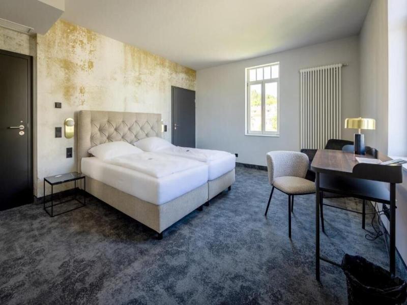 Hotel Villa Hirzel image