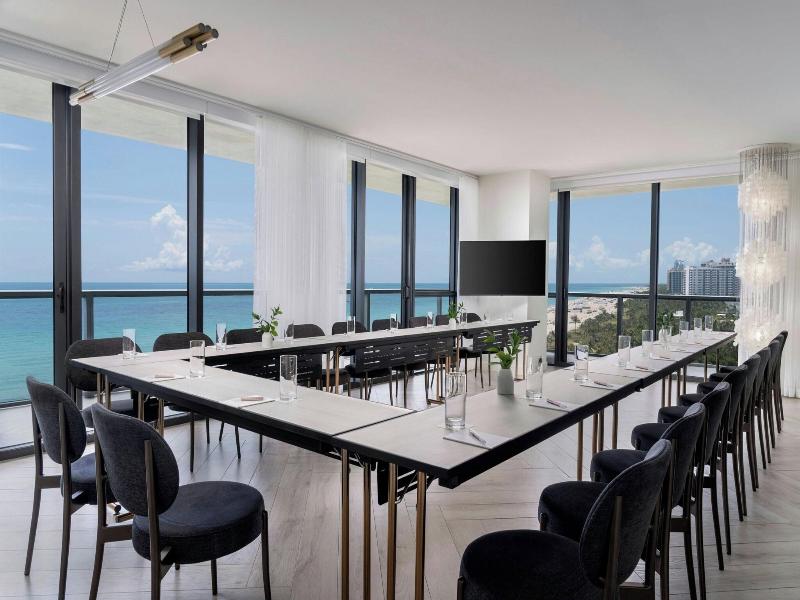 W South Beach image