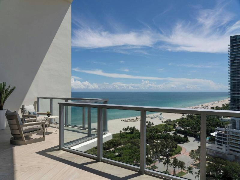 W South Beach image
