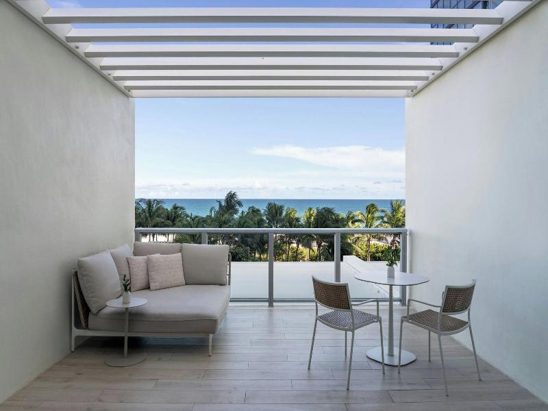 W South Beach image