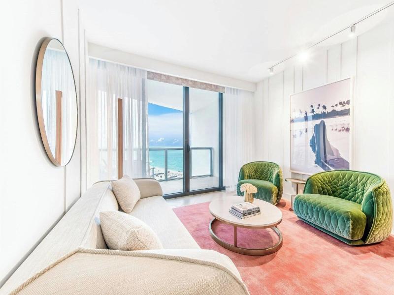 W South Beach image
