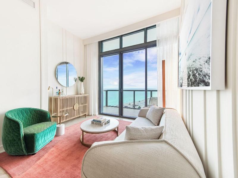 W South Beach image