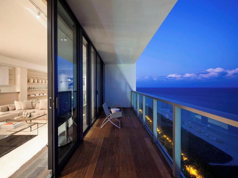 W South Beach image