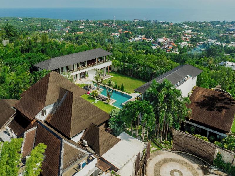 Mahameru Uluwatu image