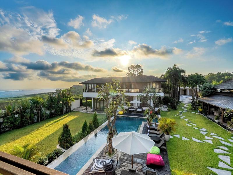 Mahameru Uluwatu image