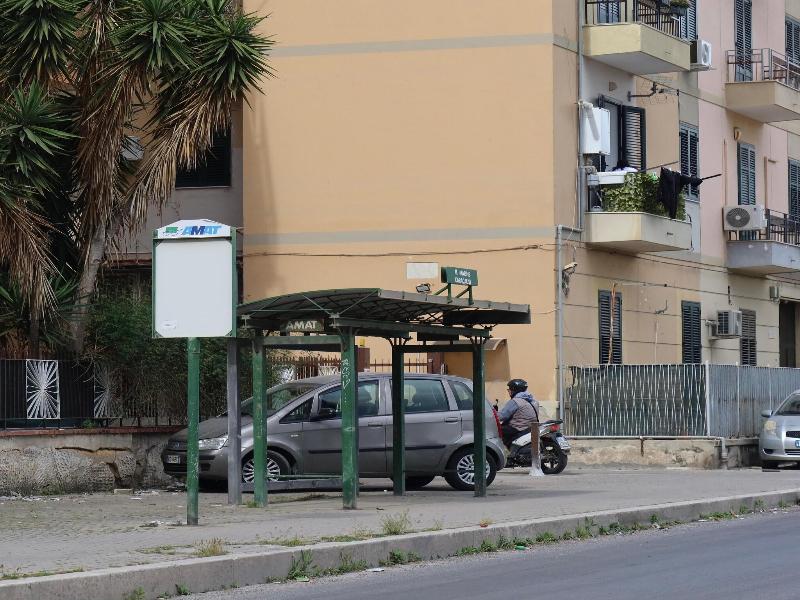 Suites Domus Fysi image