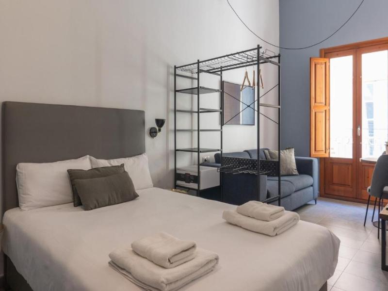 Welcomer Apartments Valencia image