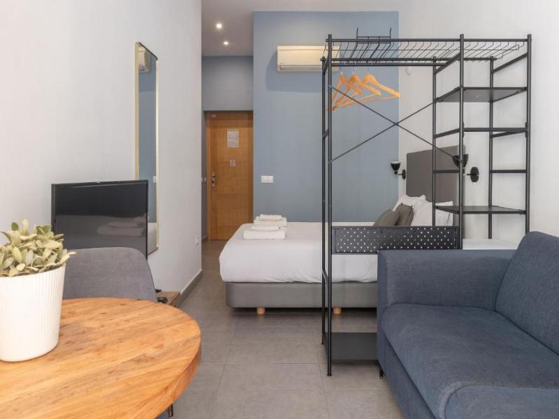 Welcomer Apartments Valencia image