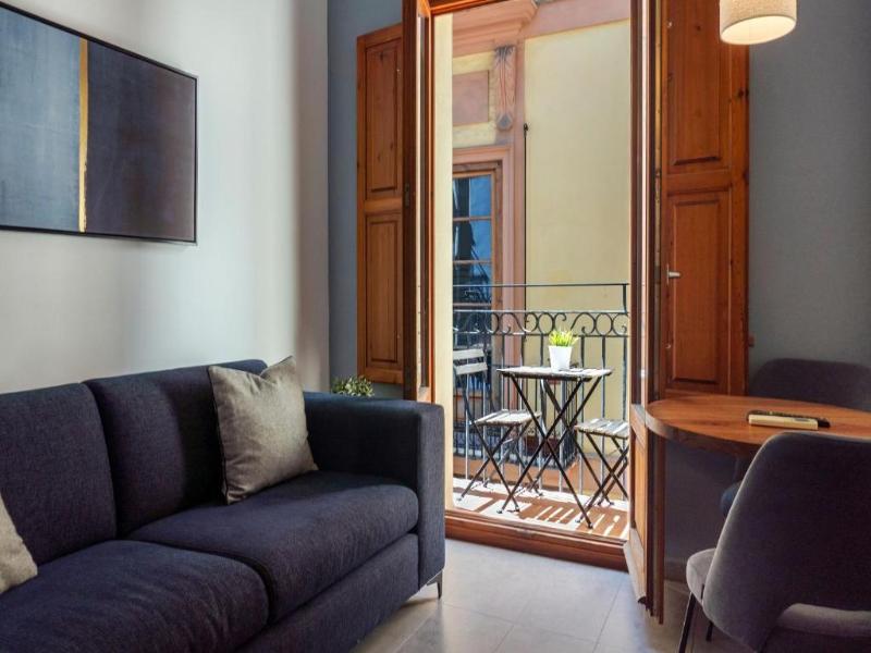 Welcomer Apartments Valencia image