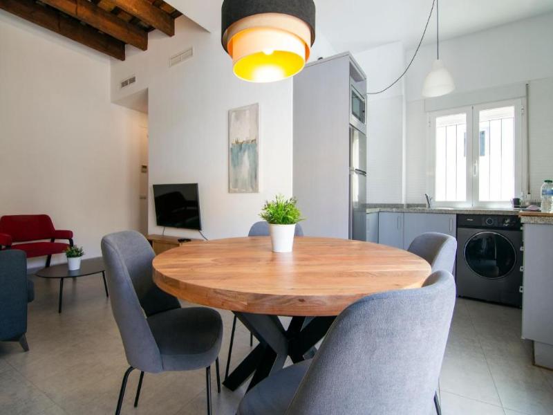 Welcomer Apartments Valencia image