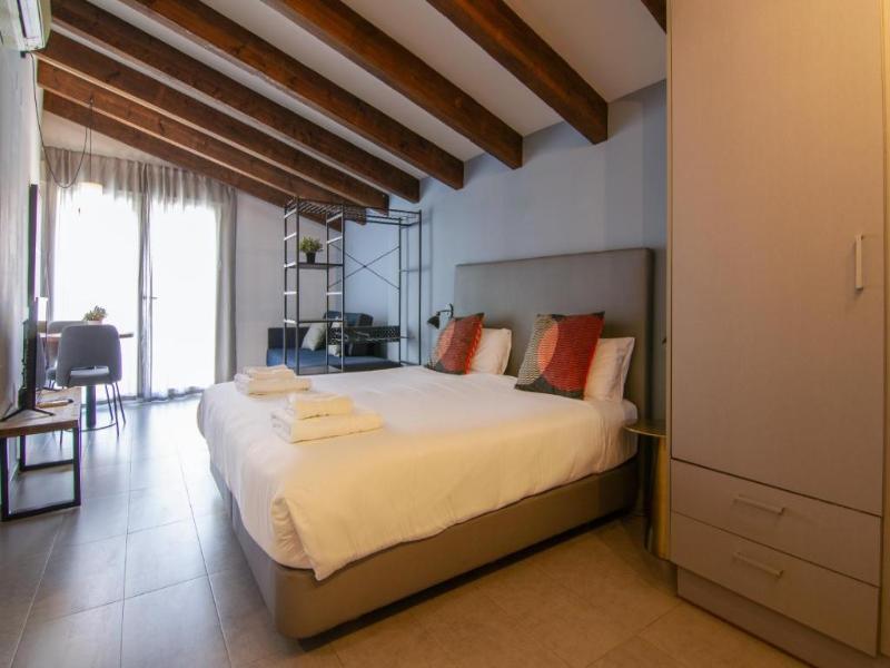 Welcomer Apartments Valencia image