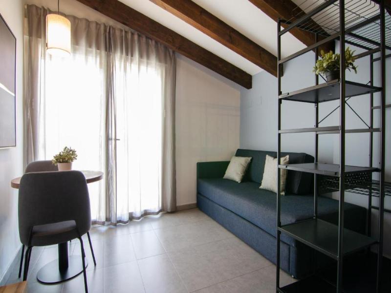 Welcomer Apartments Valencia image
