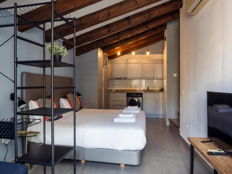 Welcomer Apartments Valencia image