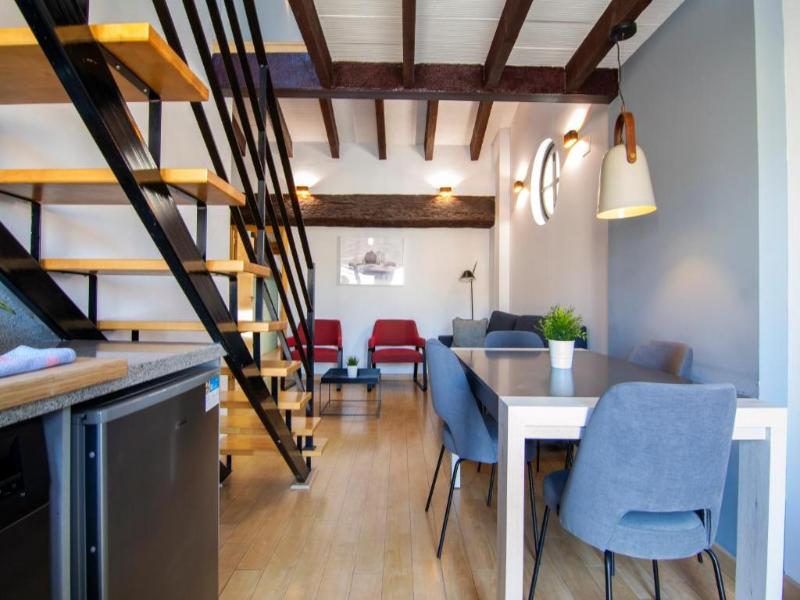 Welcomer Apartments Valencia image