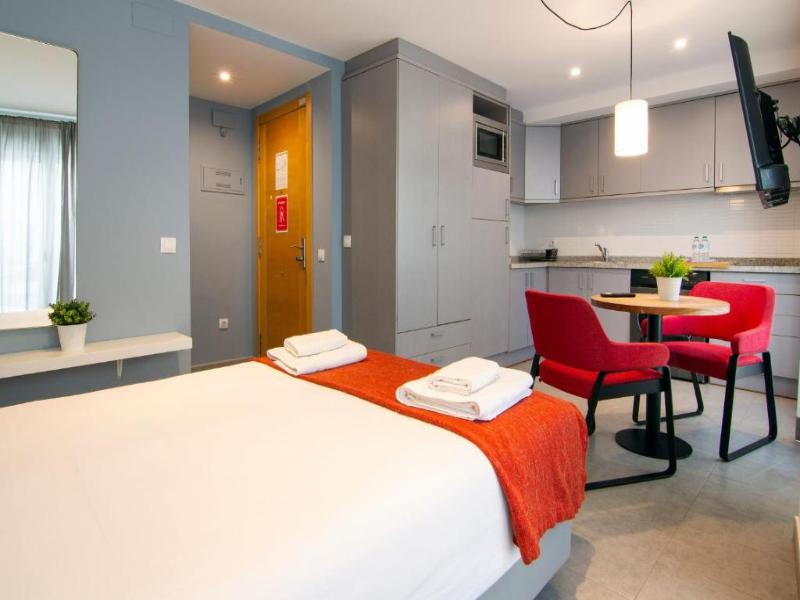 Welcomer Apartments Valencia image