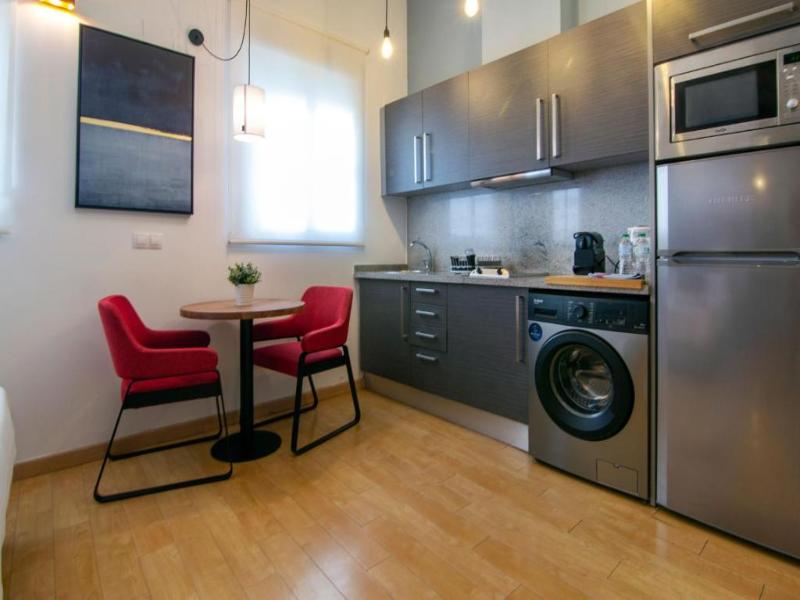 Welcomer Apartments Valencia image