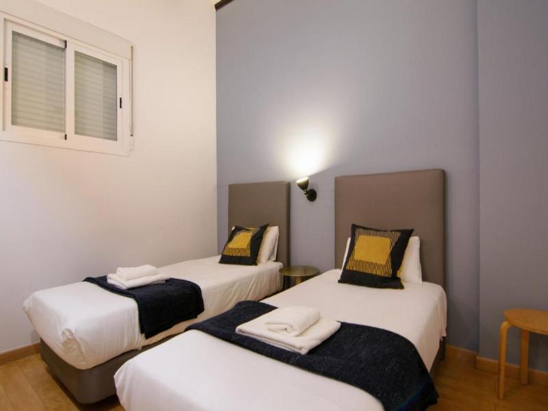 Welcomer Apartments Valencia image