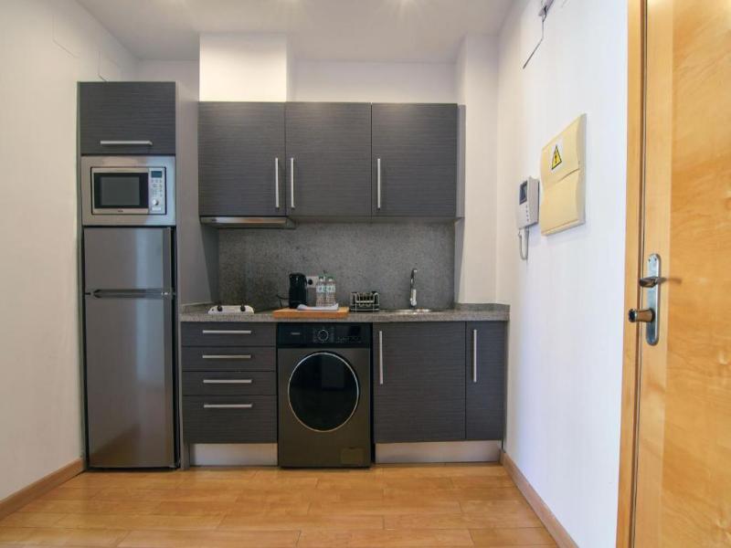 Welcomer Apartments Valencia image