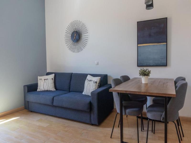 Welcomer Apartments Valencia image