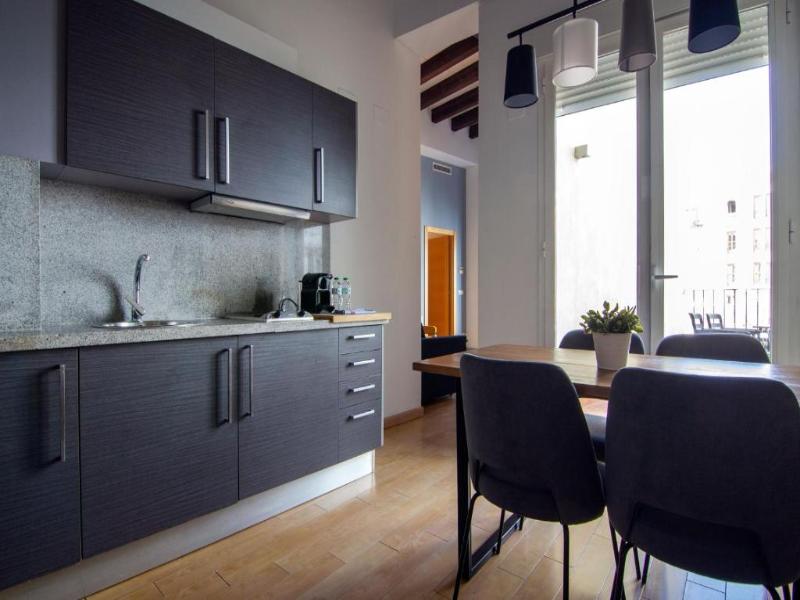Welcomer Apartments Valencia image