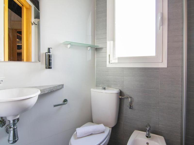 Welcomer Apartments Valencia image