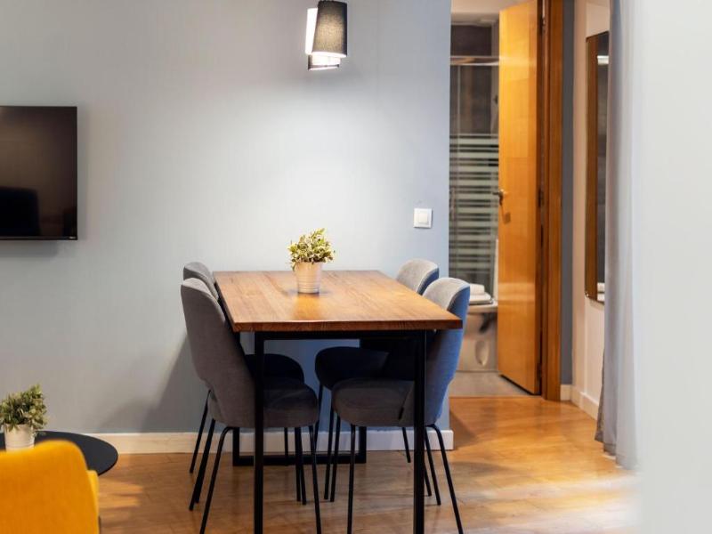 Welcomer Apartments Valencia image