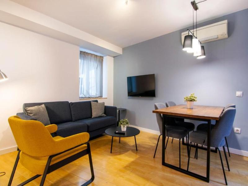 Welcomer Apartments Valencia image