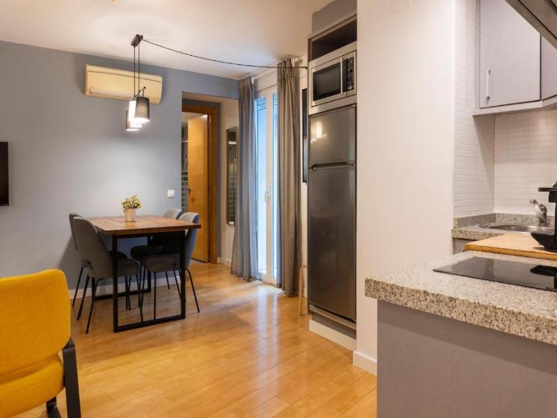 Welcomer Apartments Valencia image