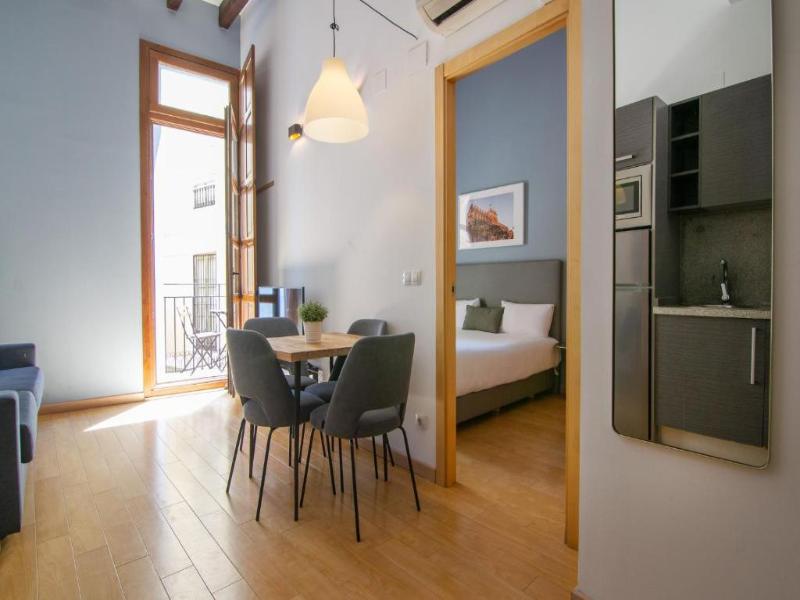 Welcomer Apartments Valencia image