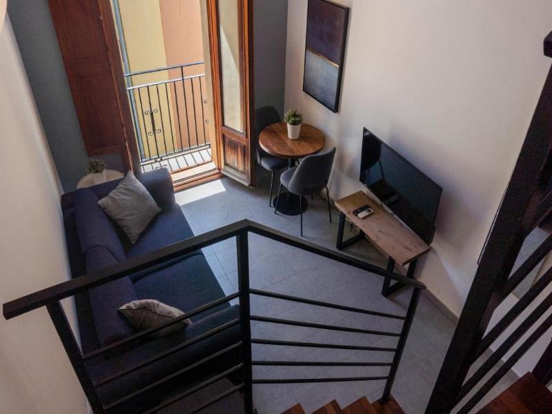 Welcomer Apartments Valencia image