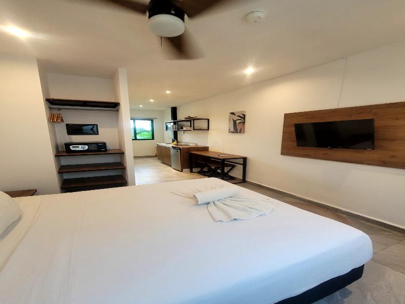 Live Coco Suites image